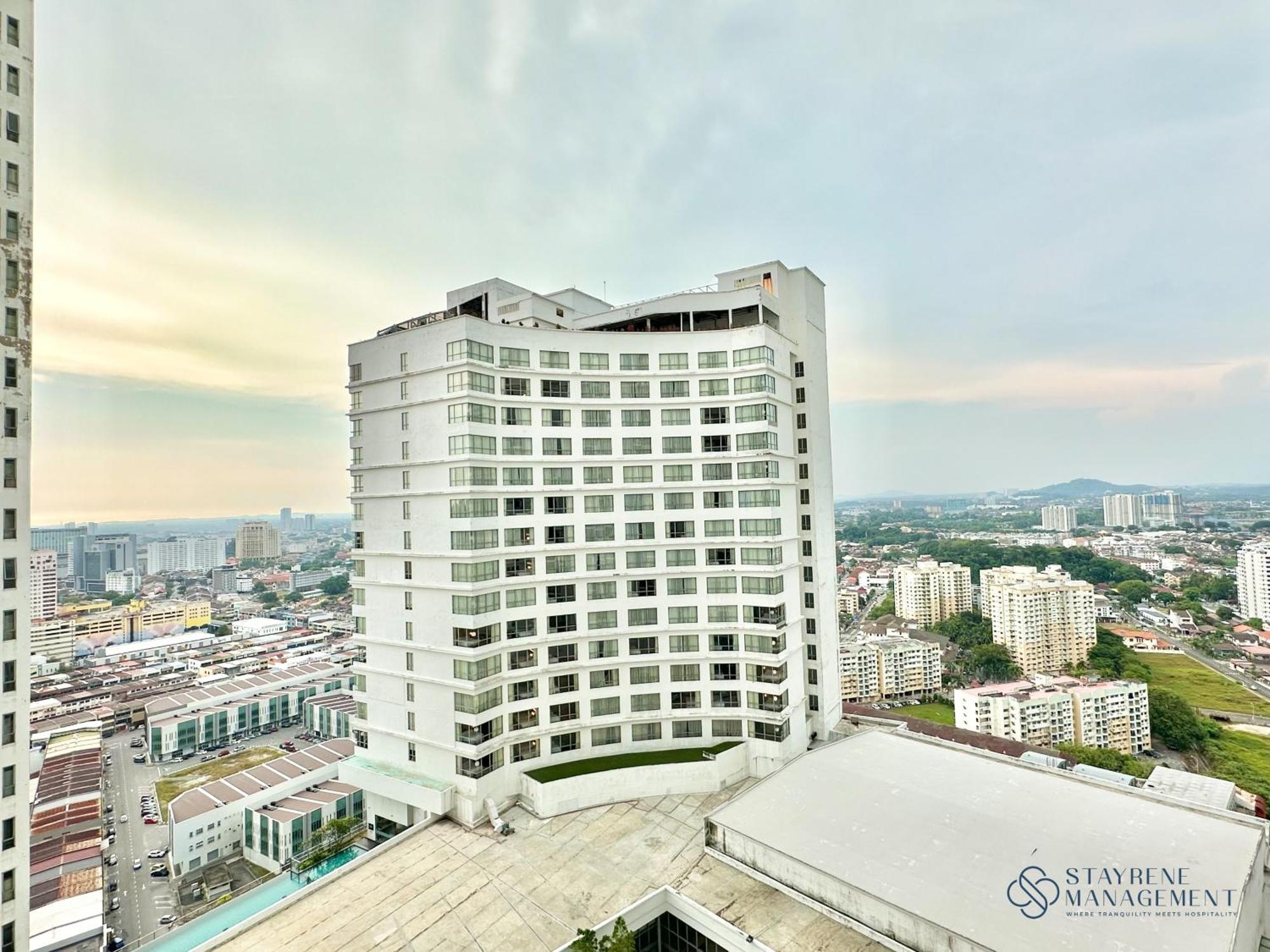 Silverscape Sea View By Stayrene * Malacca