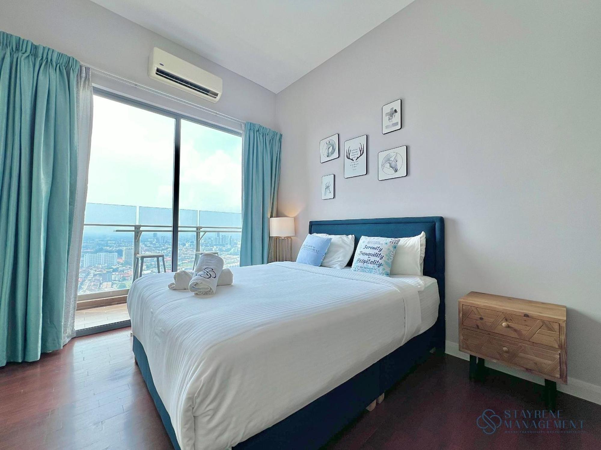 Silverscape Sea View By Stayrene Apartment