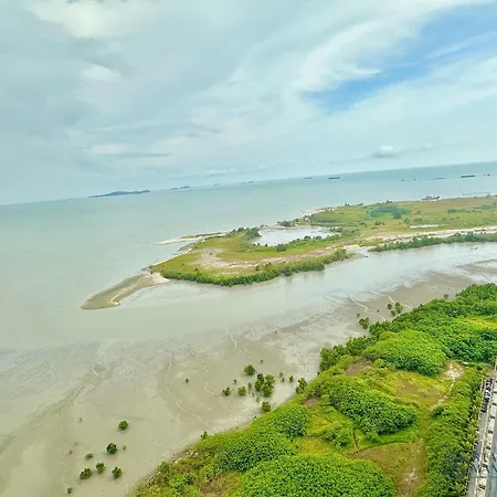 Silverscape Residence Sea View Melaka By Stayrene Exterior photo