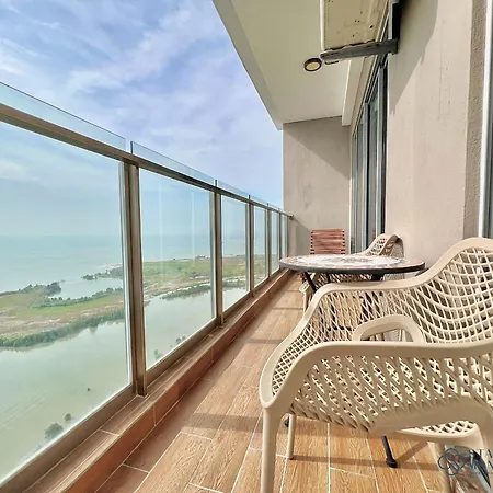 Silverscape Residence Sea View Melaka By Stayrene Exterior photo